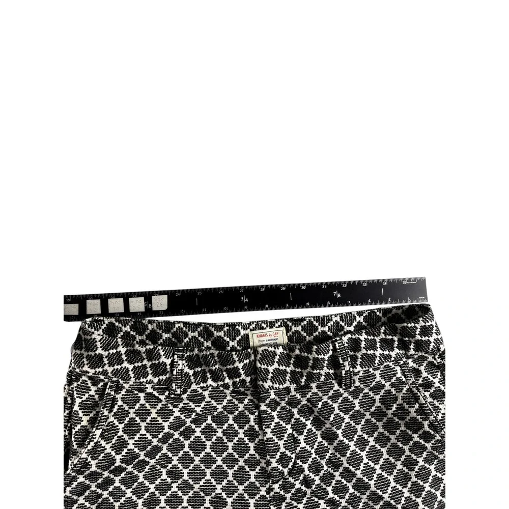 Vintage Gap Khakis Shorts Womens 8 Black White Geometric Midrise City Outdoors